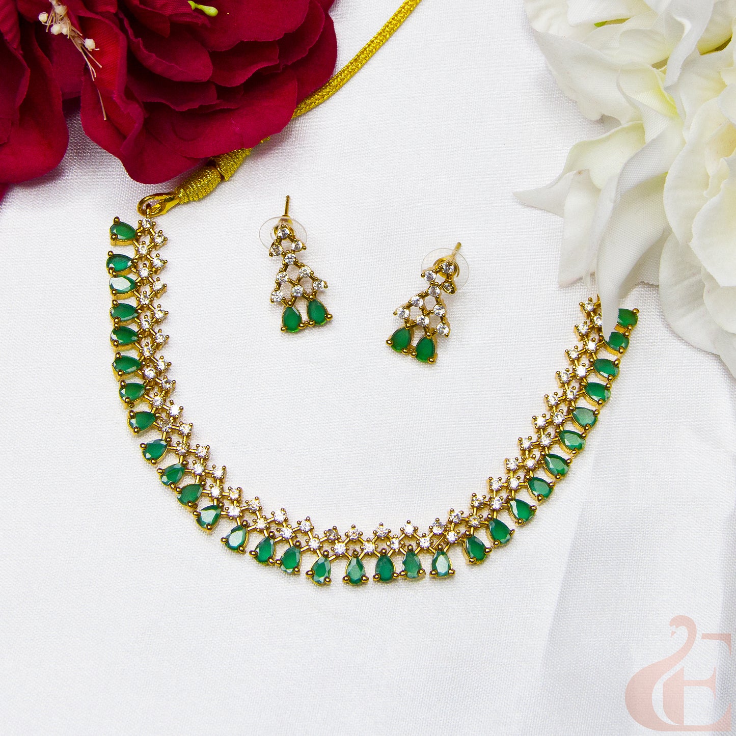 Top view of AD Antique Necklace Set Green stones