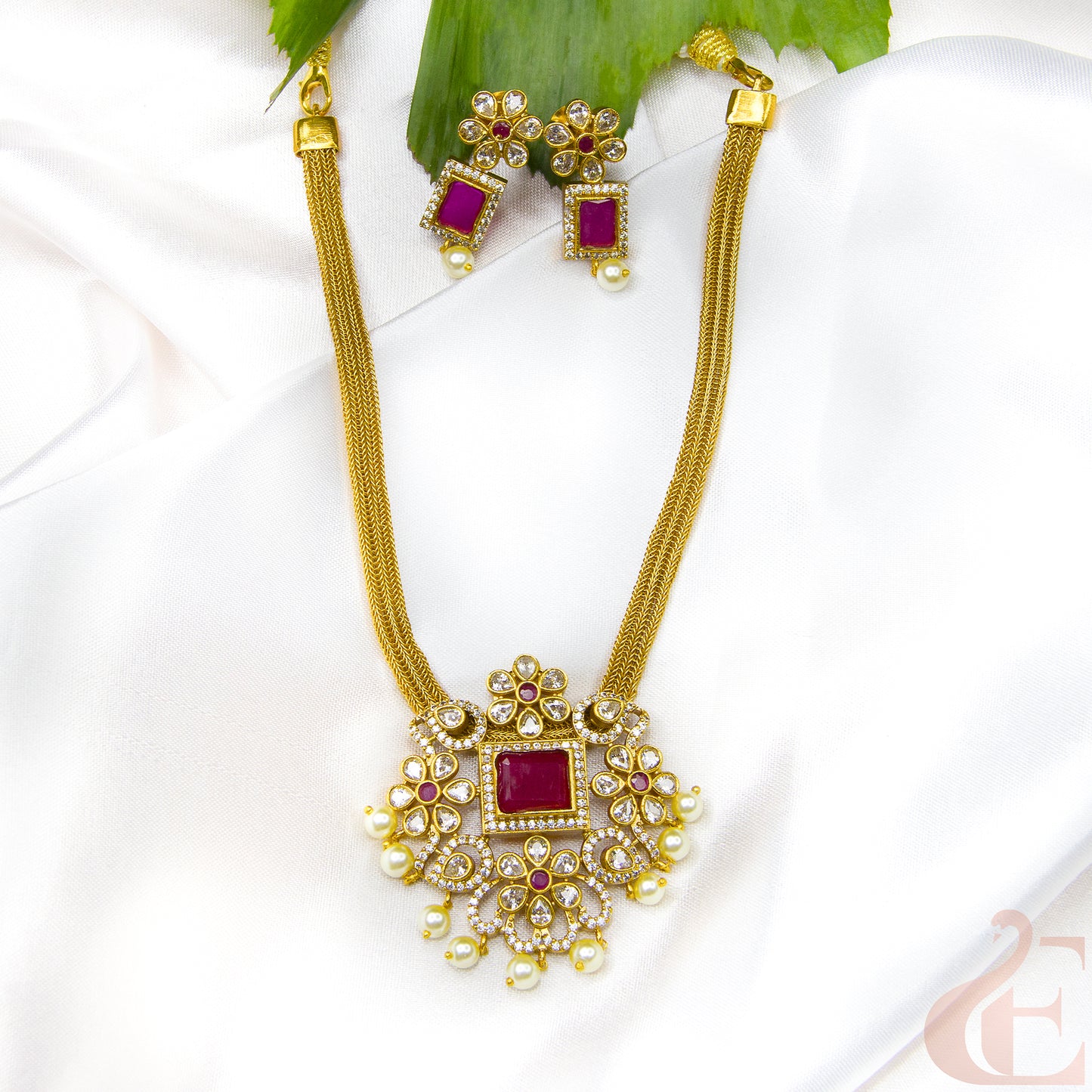 Top view of AD_Ruby_Studded Antique Necklace_with matching earrings