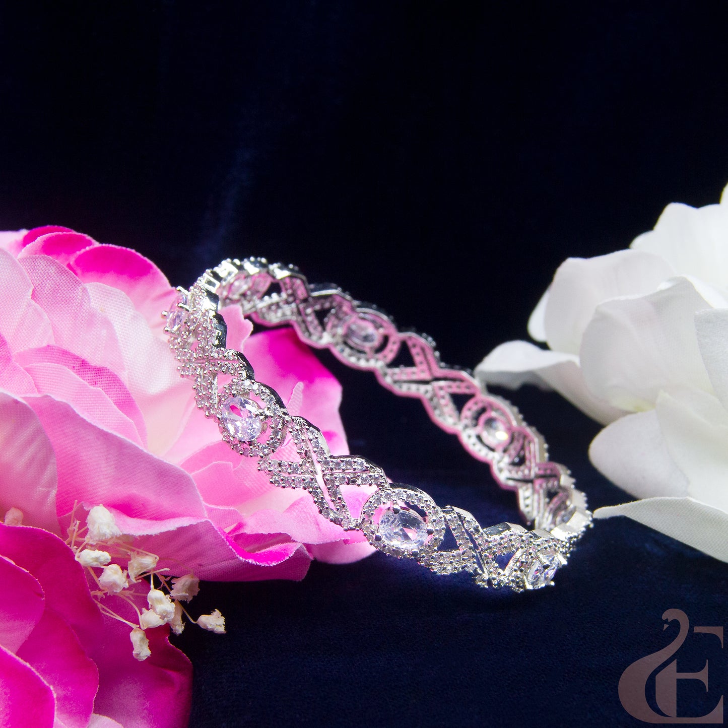 Front view of AD Stone Premium Bangles ( 1 Pcs ) White stones