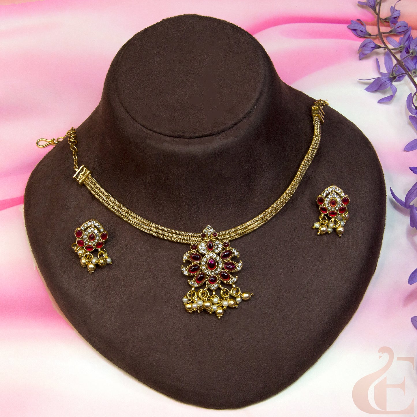 Top view of Antique AD Stone Choker With Earrings Ruby White Stone