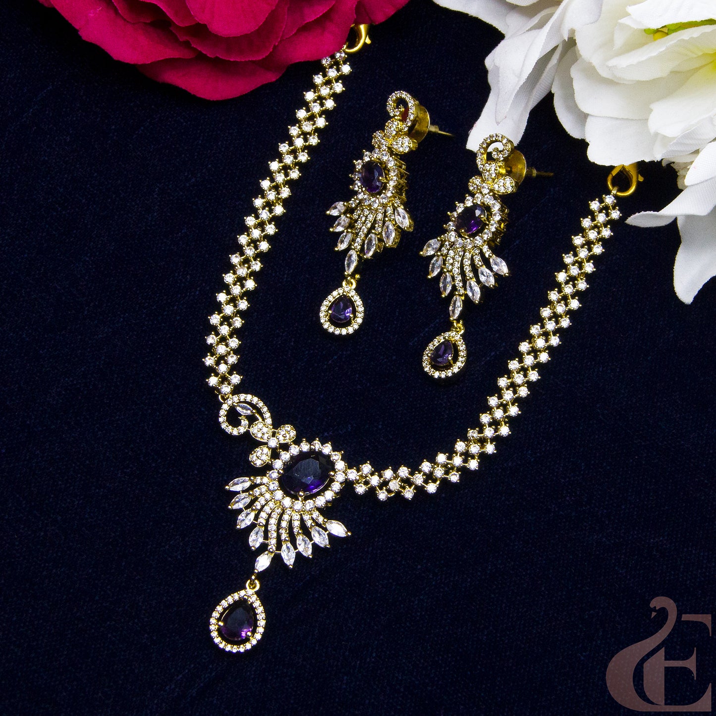 Top view of Antique Ad Necklace Set Lavander stones