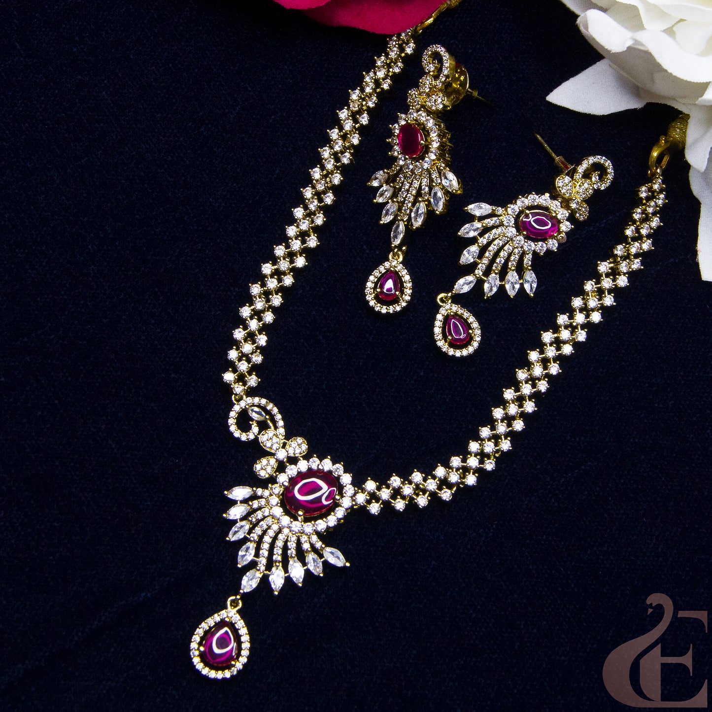 Top view of Antique Ad Necklace Set Red stones