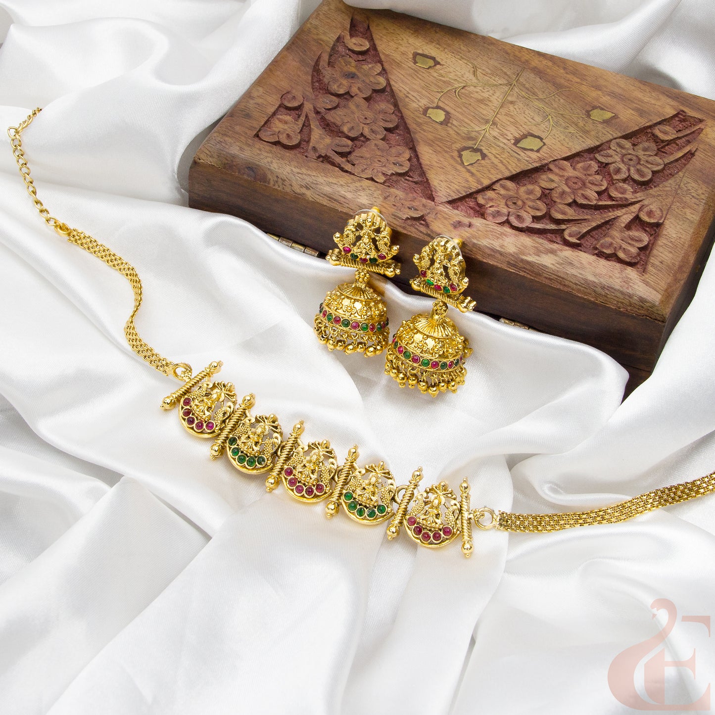 Top view of Antique Choker & Jhumka Ruby Green Stone Necklace Set