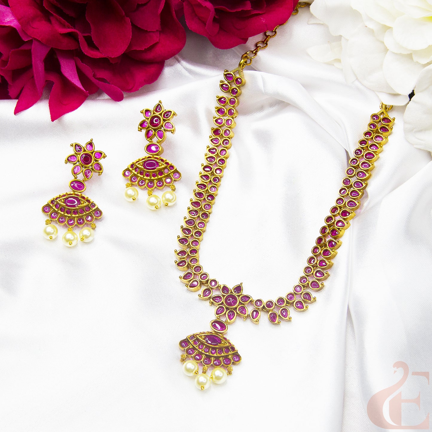 Top view of Antique Gold Finish Necklace & Earrings 132