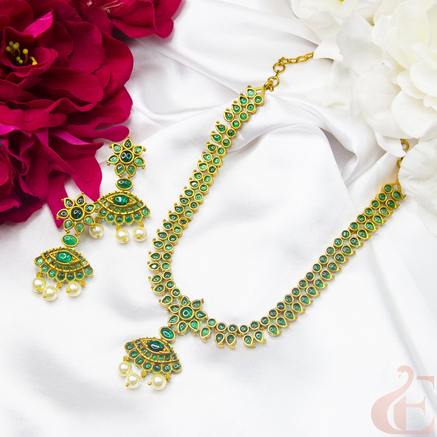 Top view of Antique Gold Finish Necklace & Earrings 132