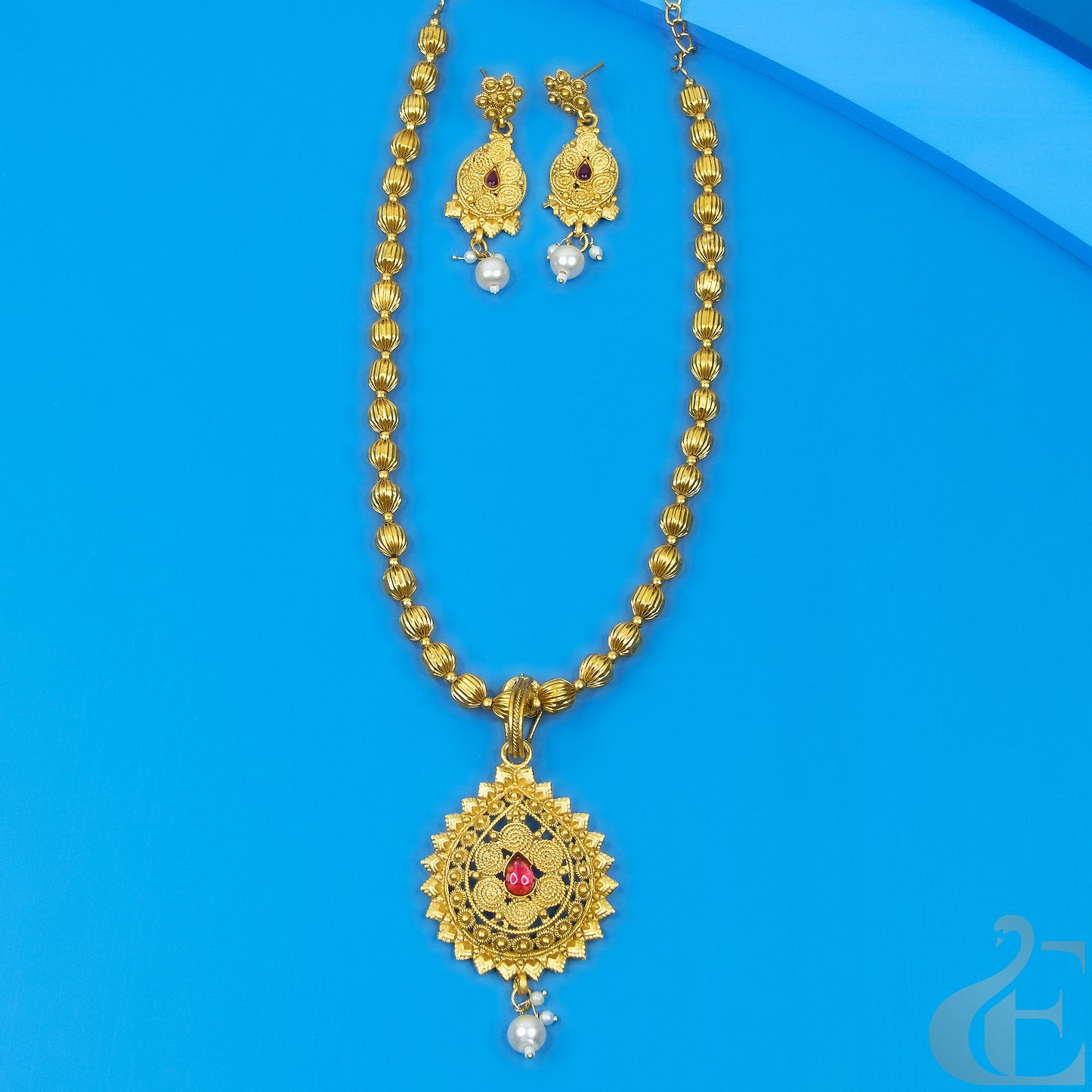 Top view of Antique Long Necklace & Earrings Ruby stone