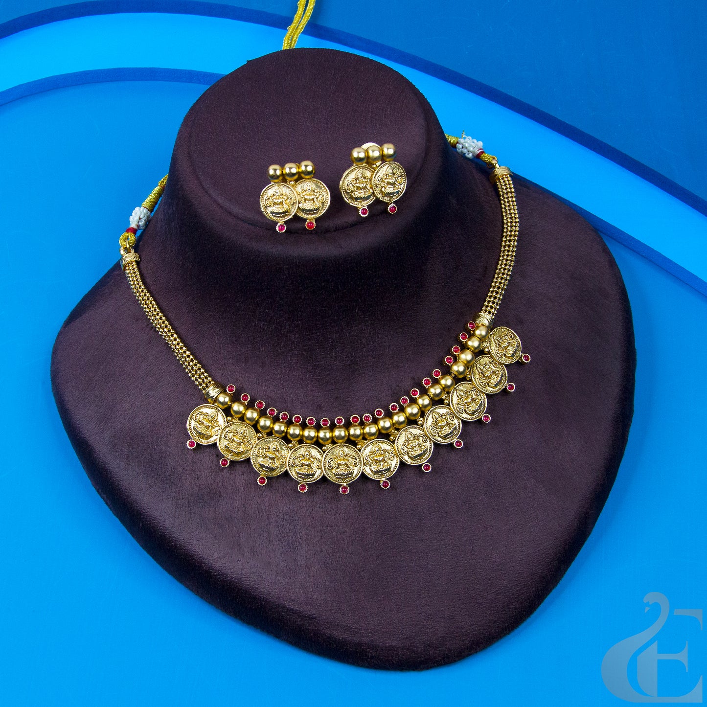 Top view of Antique Temple Necklace & Earrings Ruby stones