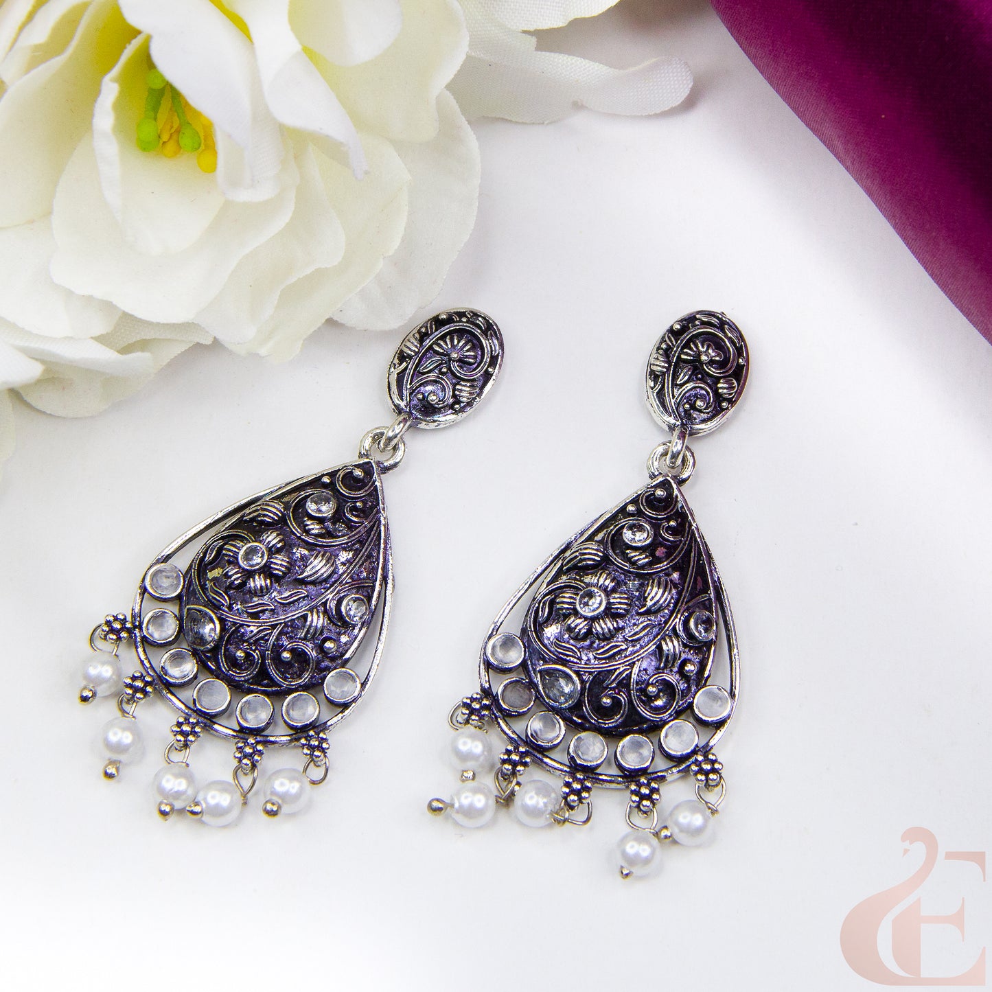 Top view of Elegant Oxidised Earrings Off White Stone