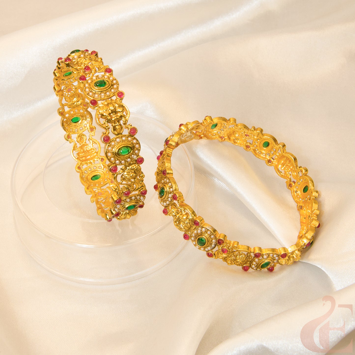 Antique Bangle ( 1 pair )