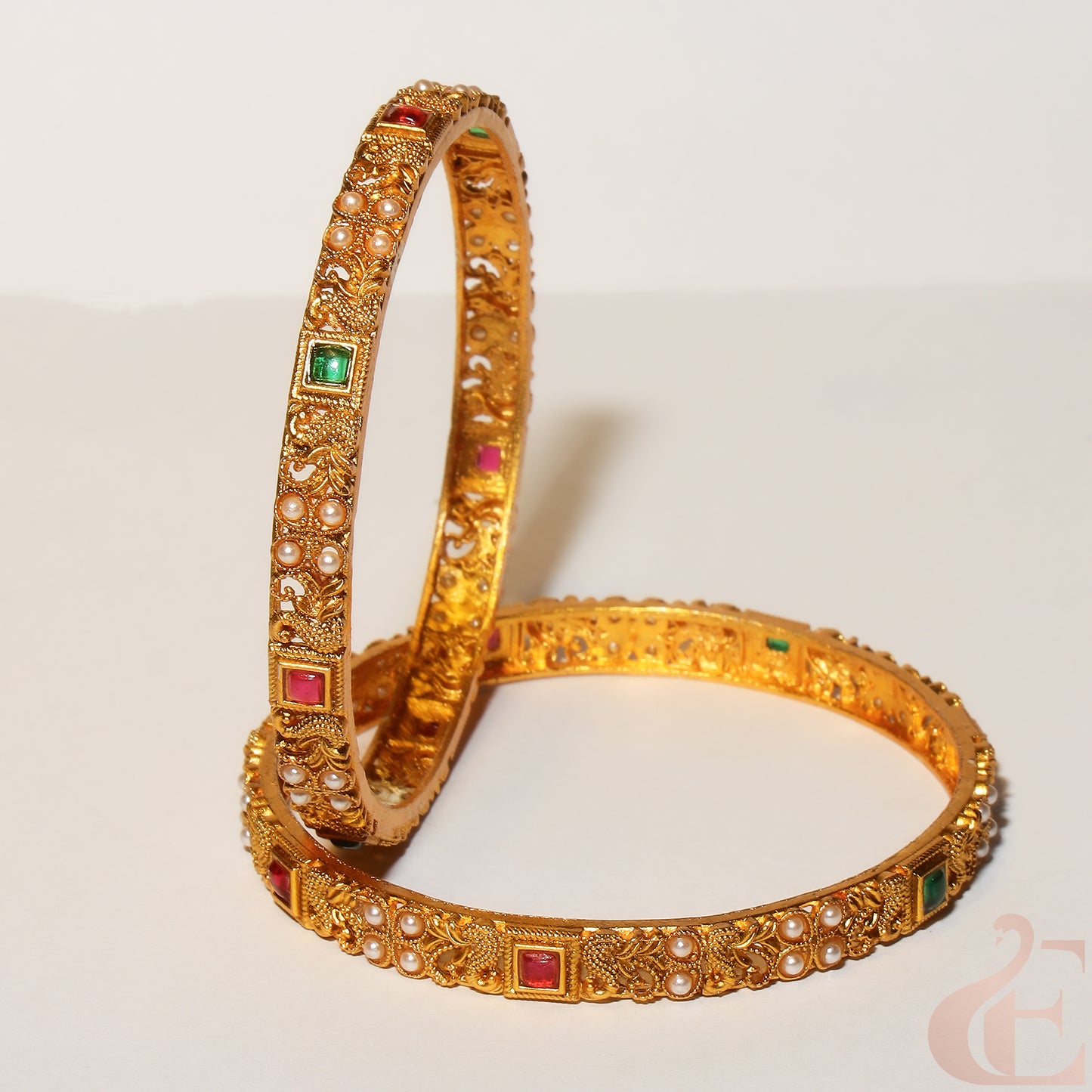 Antique Bangle ( 1 pair )