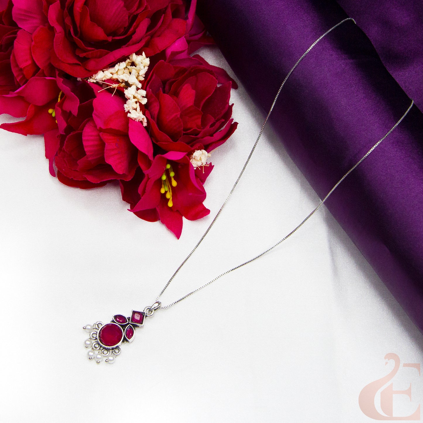 Top view of Simple Chain Oxidised Pendant Necklace Rani Pink Stone