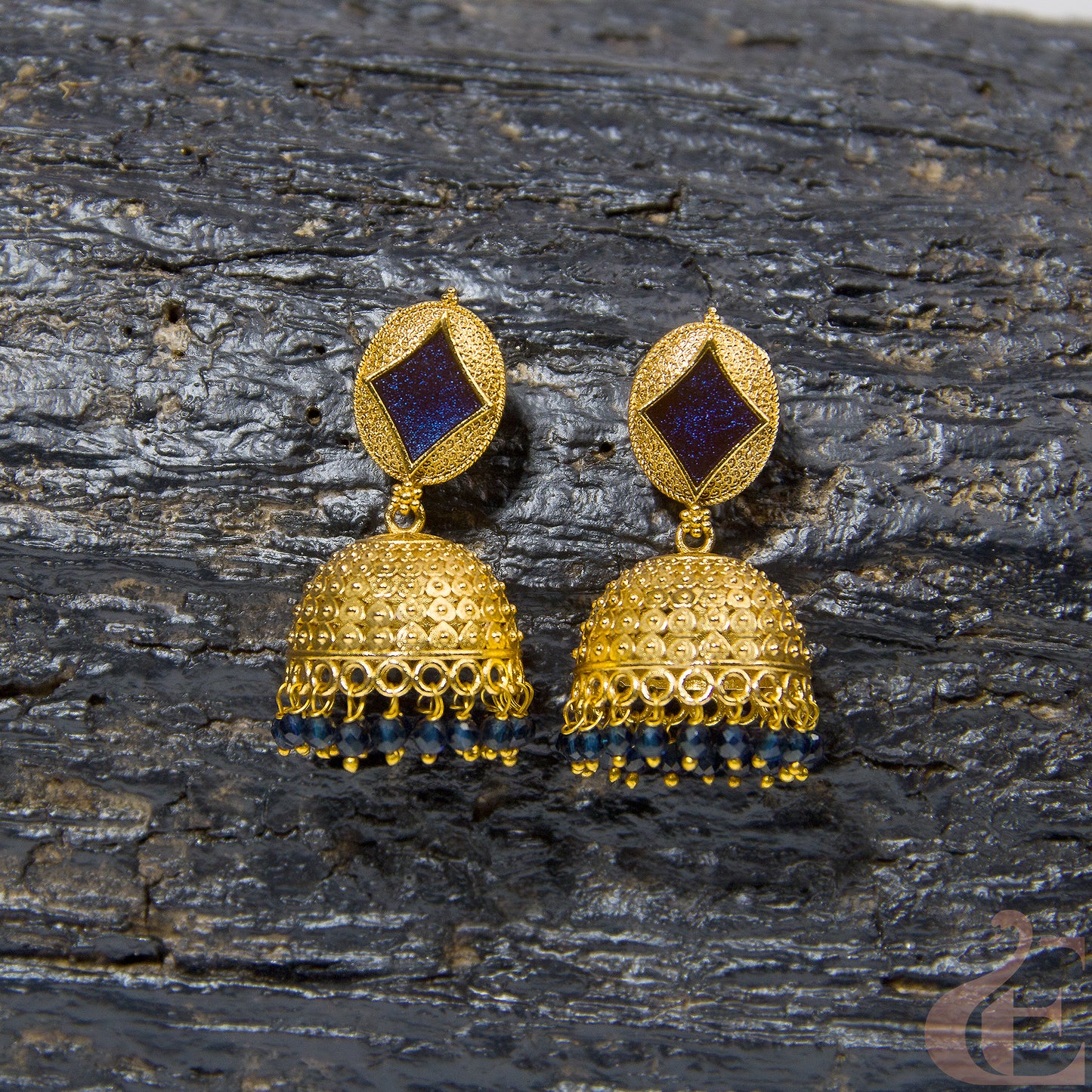 Antique Light weight Premium Jhumka 77