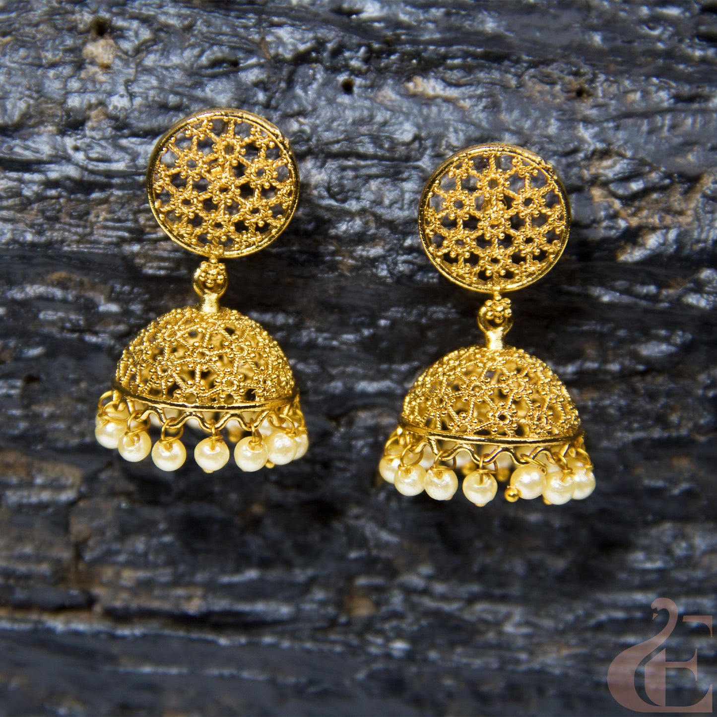 Antique Light weight Premium Jhumka 84
