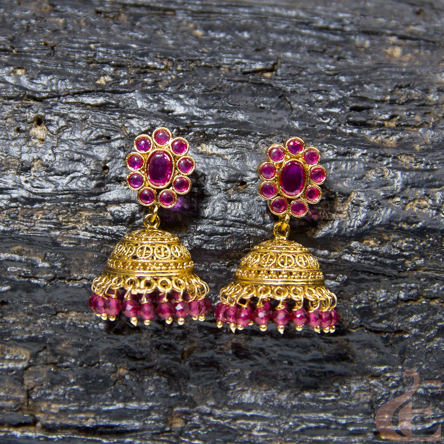 Antique Light weight Premium Jhumka 93