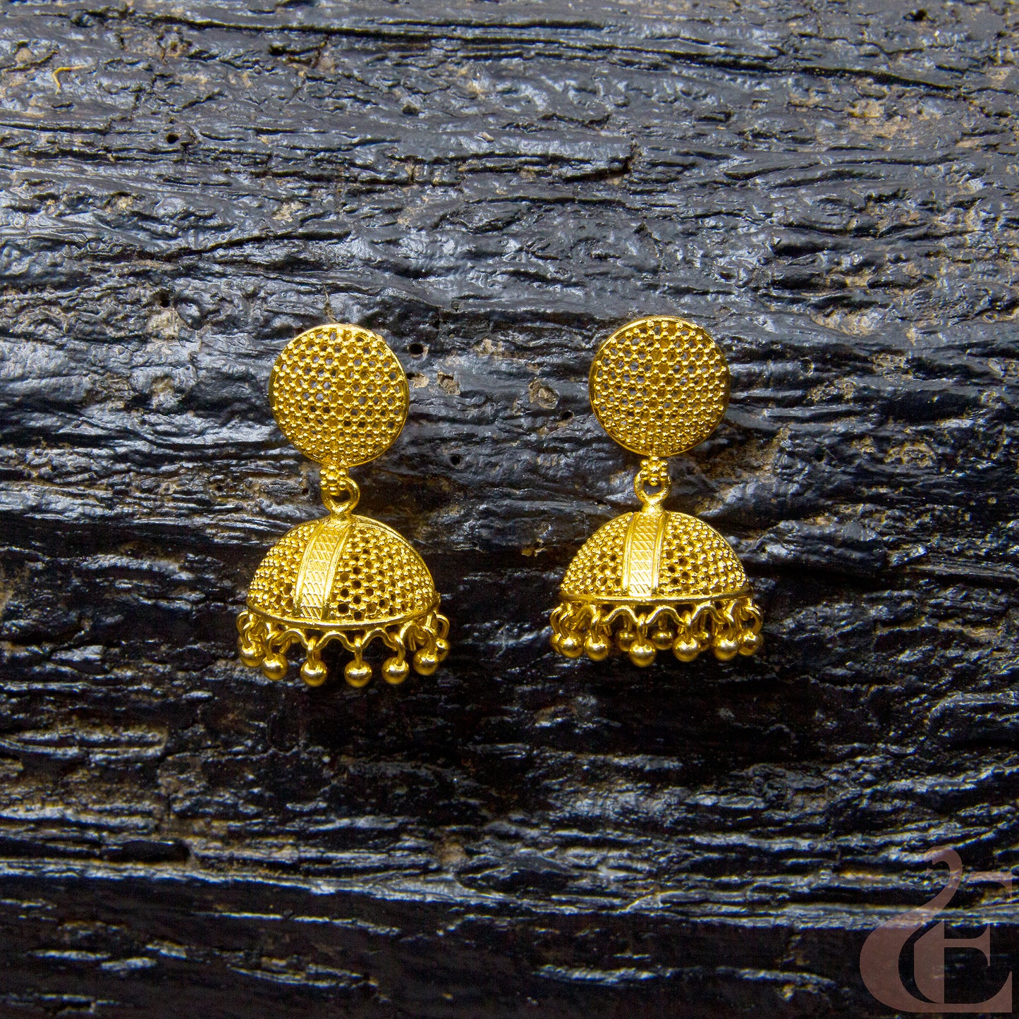 Antique Light weight Premium Jhumka 94