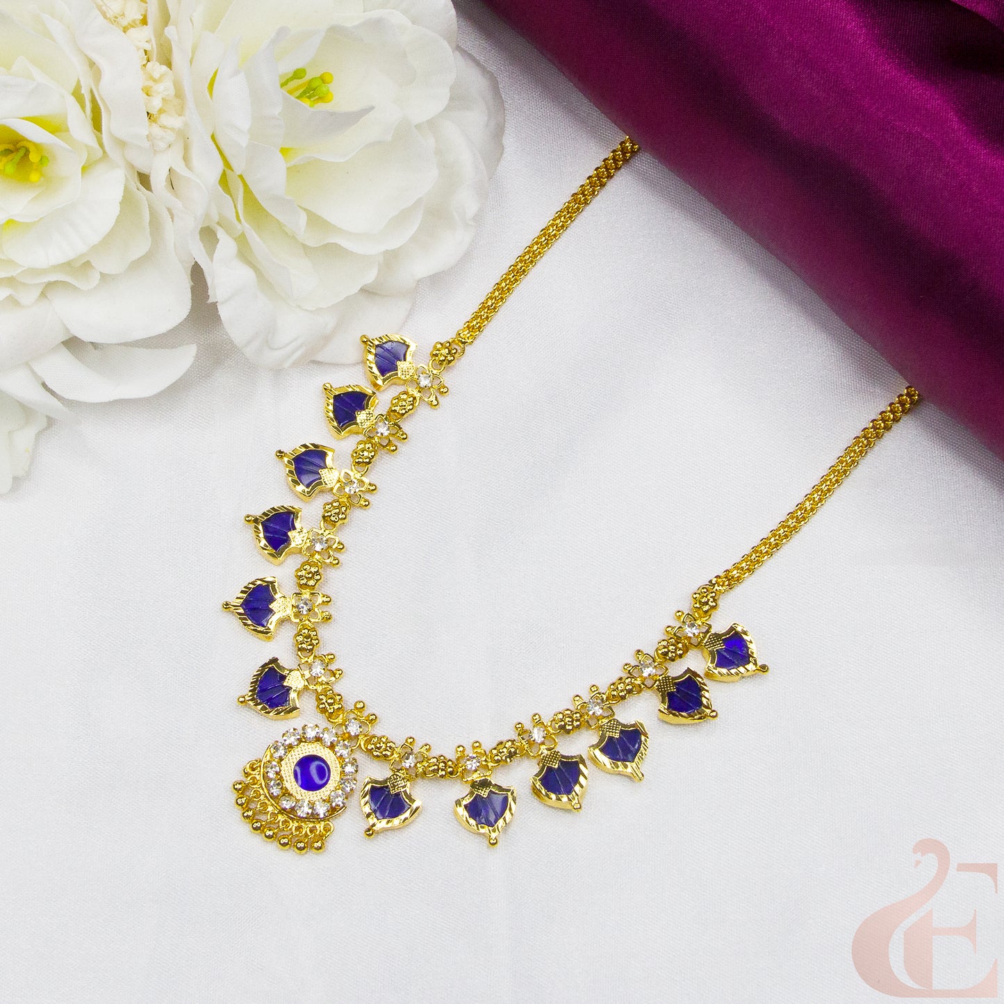 Top view of Traditional Palakka Necklace Blue stones