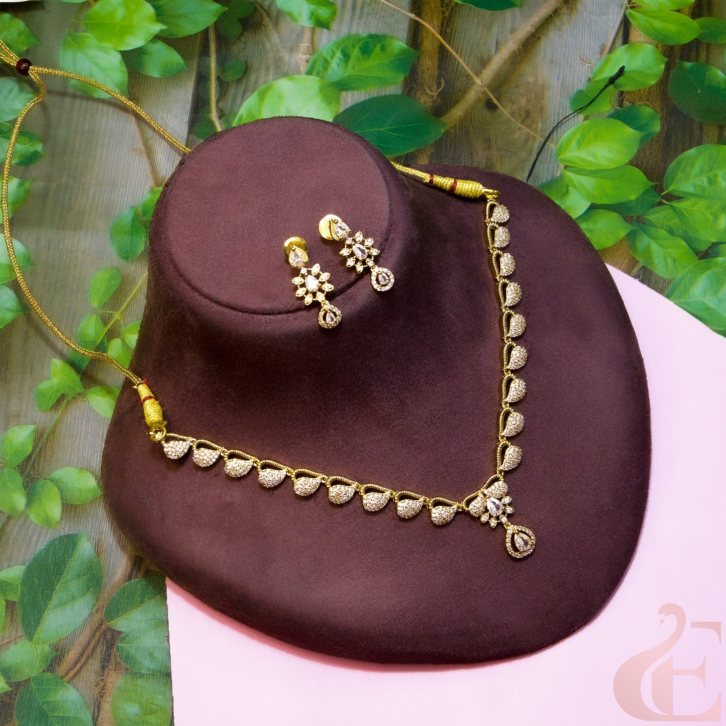 Top View of AD  Necklace With Earrings White Stone