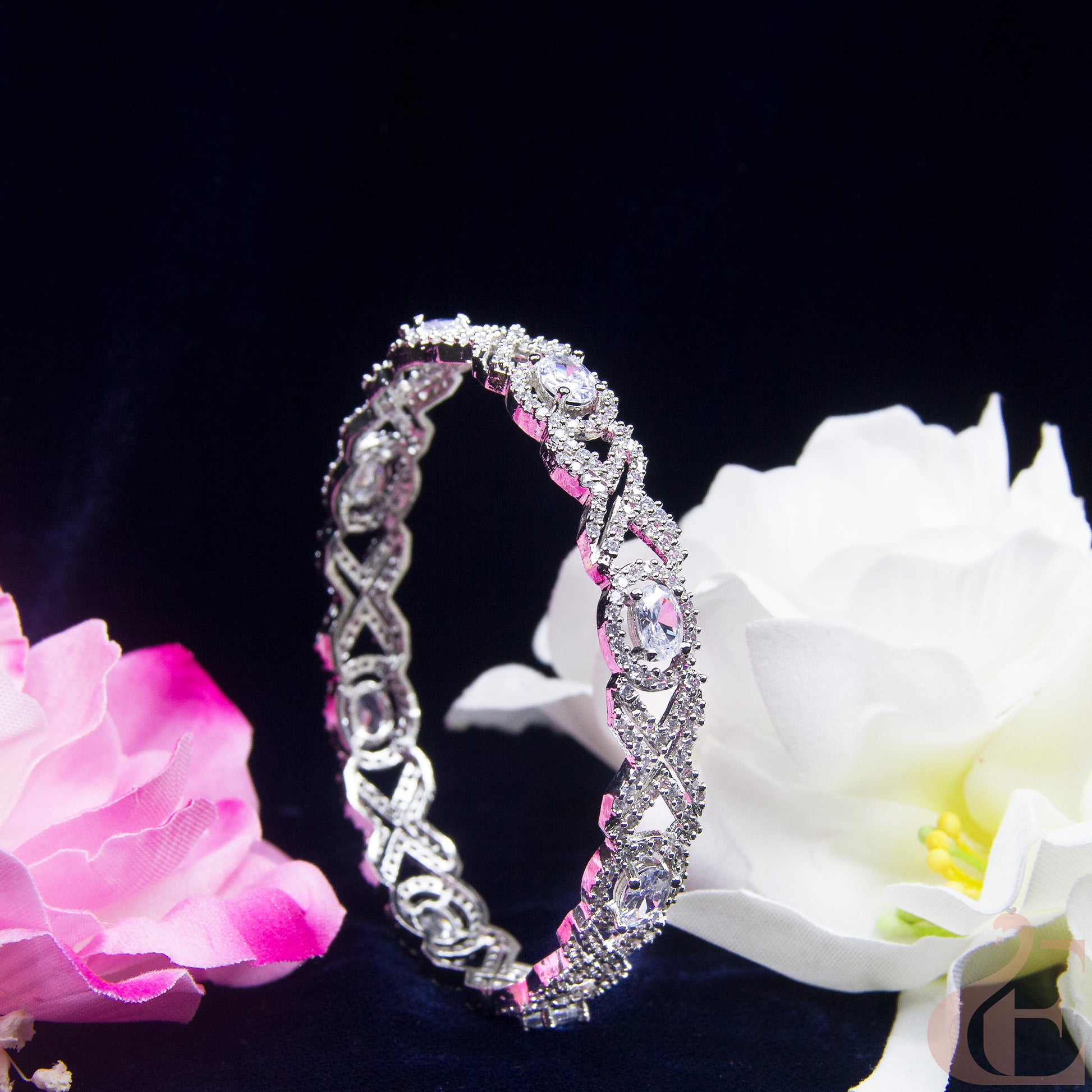 Front view of AD Stone Premium Bangles ( 1 Pcs ) White stones 