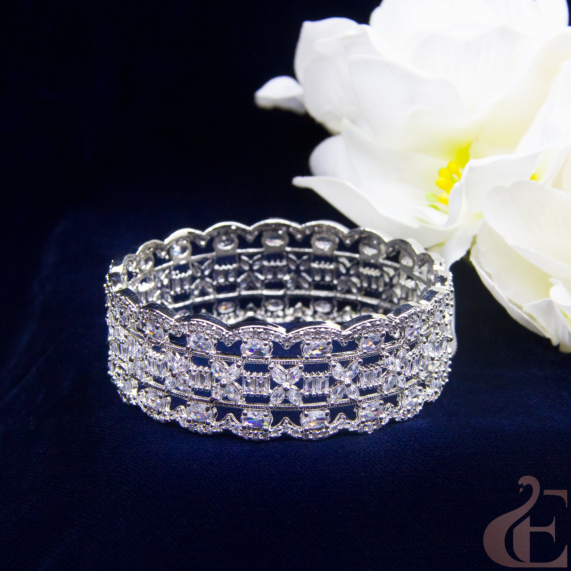 Front view of AD Stone Premium Bangles ( 1 Pcs ) White stones 