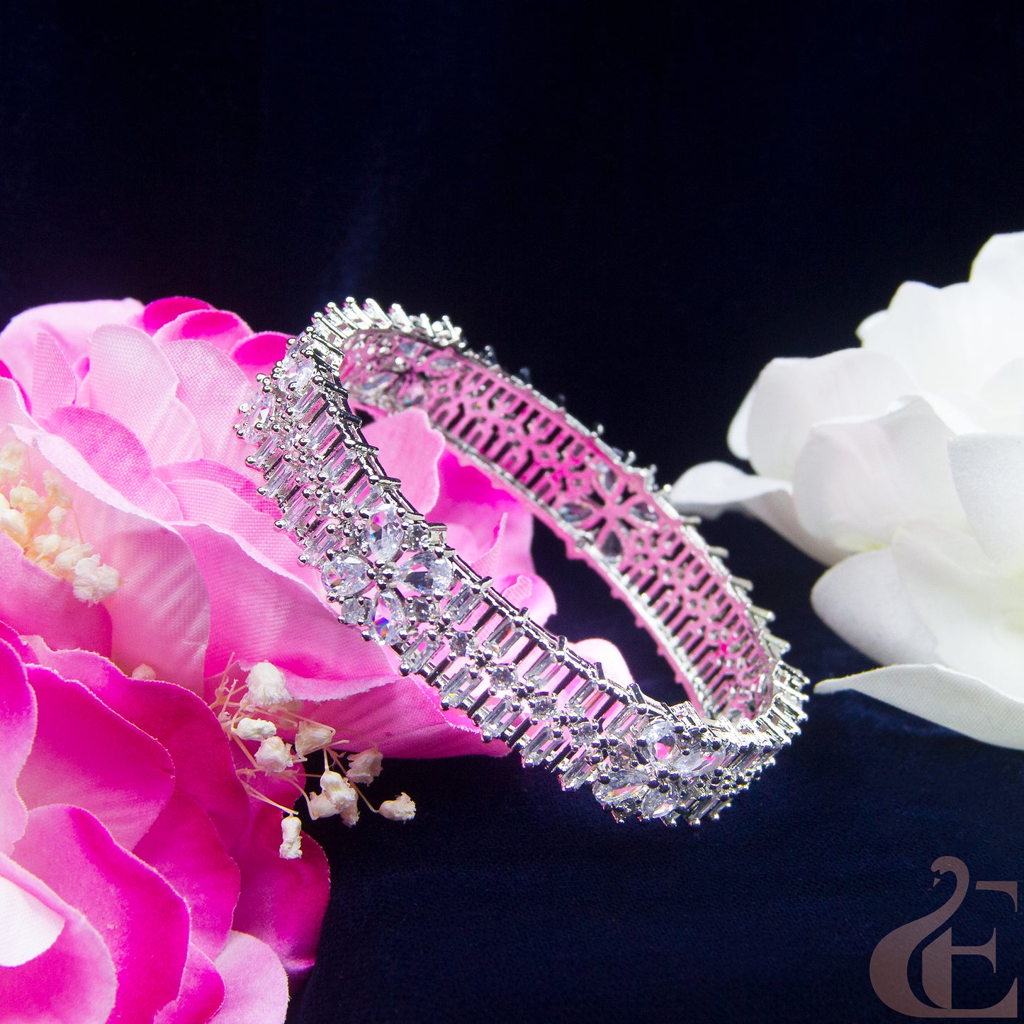 Front view of AD Stone Premium Bangles ( 1 Pcs ) White stones 