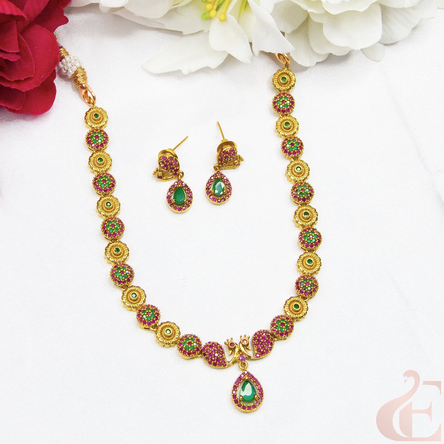 Top view of Antique AD Necklace & Earrings ruby green 116