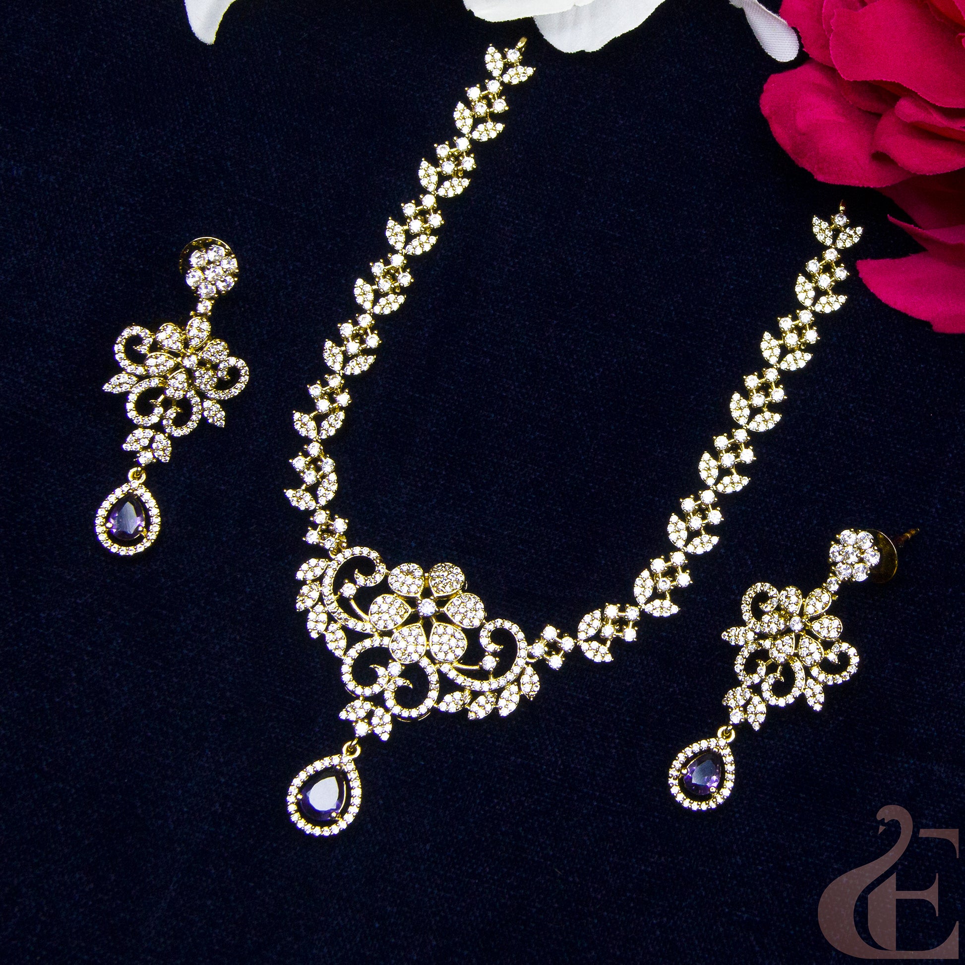 Top view of Antique Ad Necklace Set Lavander stone