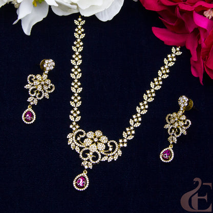 Top view of Antique Ad Necklace Set Ruby stone 