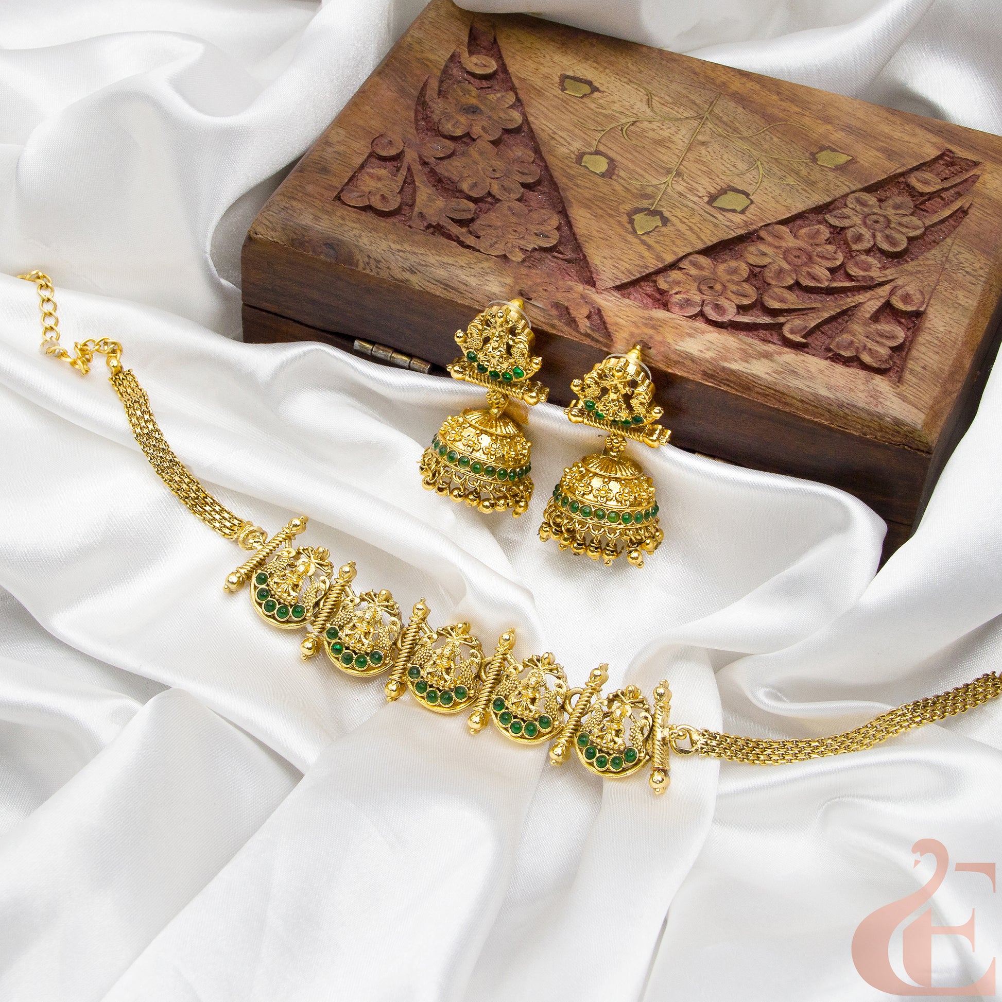 Top view of Antique Choker & Jhumka Green Stone Necklace Set 