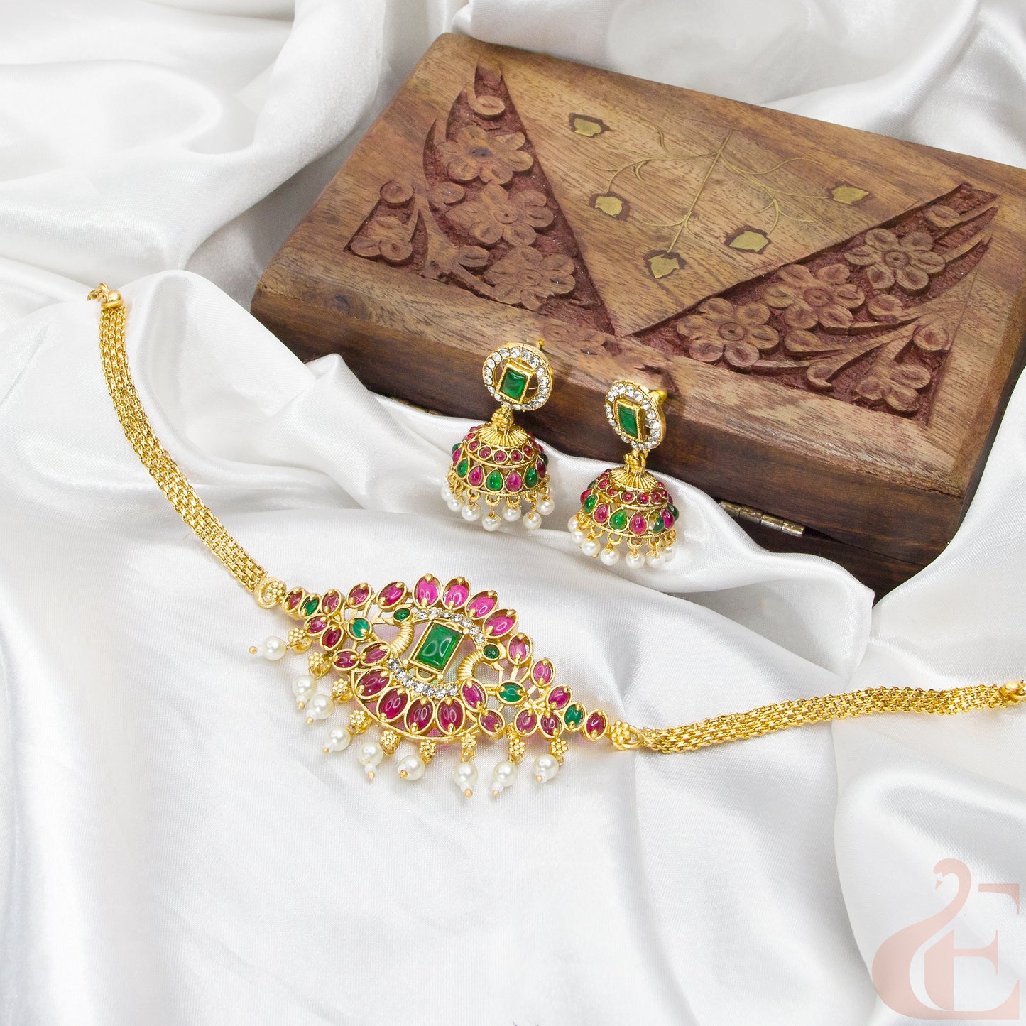 Top view of Antique Choker & Jhumka Ruby Green Stone Necklace Set 
