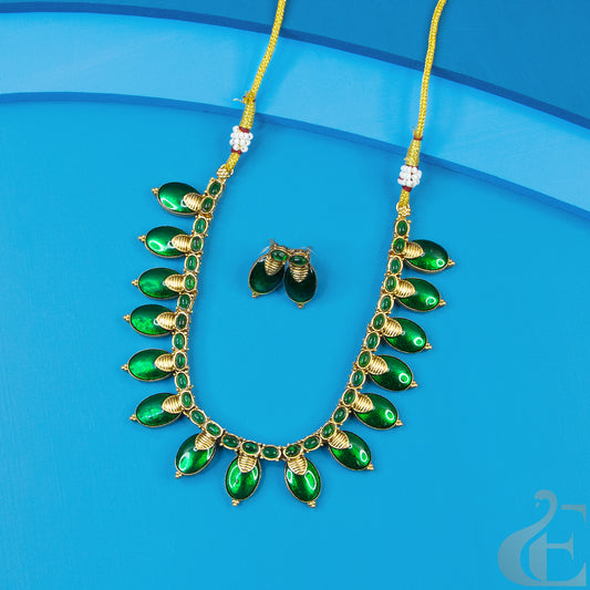 Top view of Antique Green Necklace & Earrings Green stone