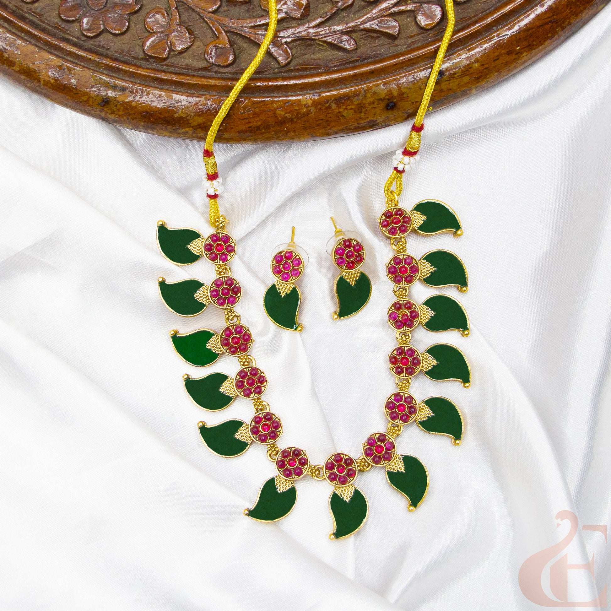 Top view of Antique Necklace & Earrings  GREEN RUBY STONES