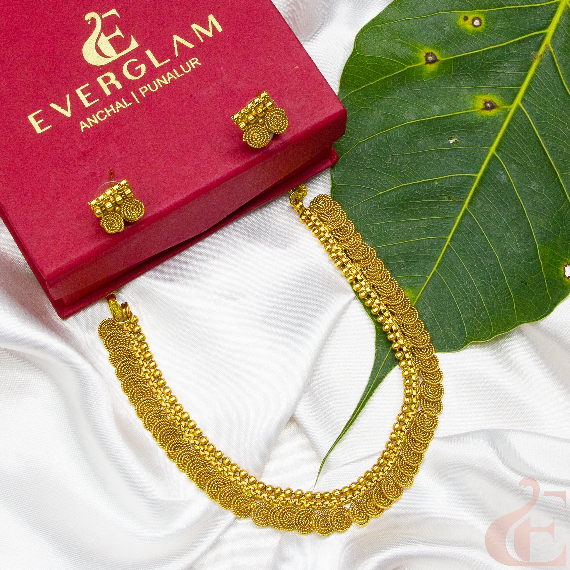 Side angle Top view of Antique Necklace & Earrings 