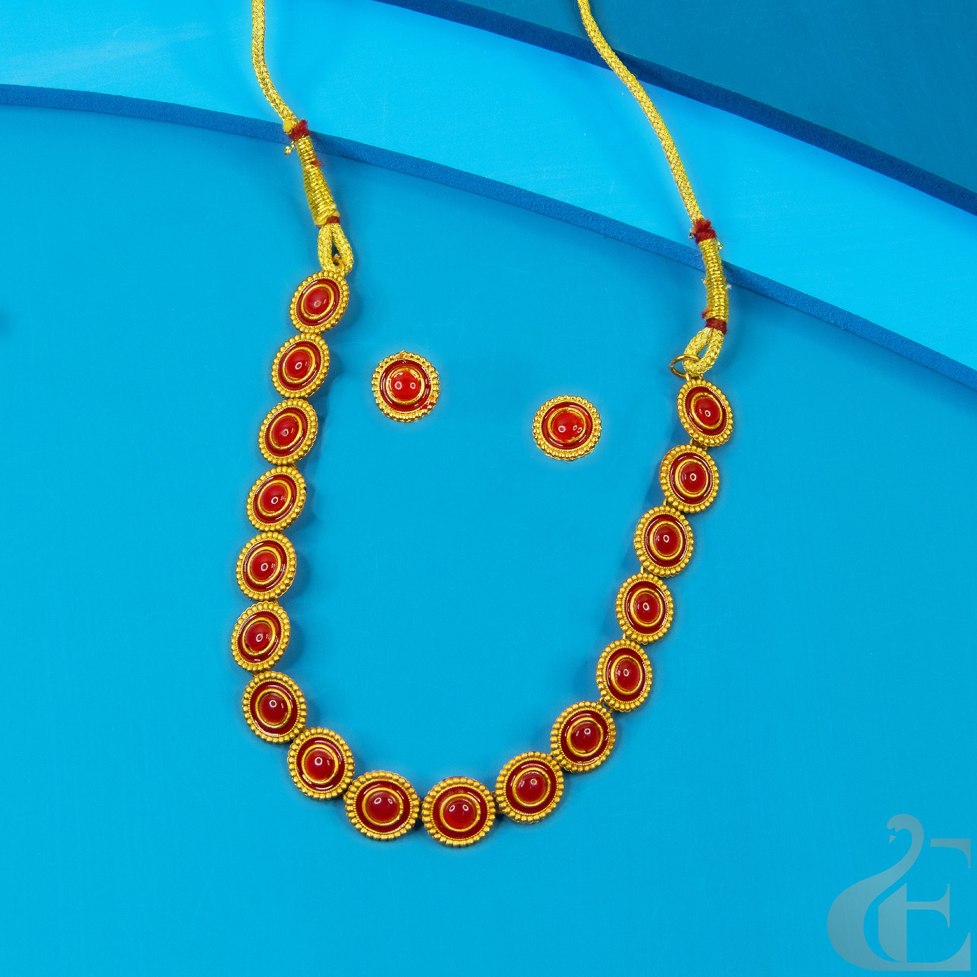 Top view of Antique Necklace & Earrings Orange color