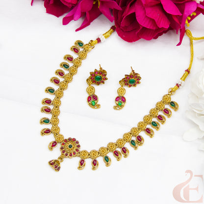 Top view of Antique Necklace & Earrings  Ruby Green stones 123
