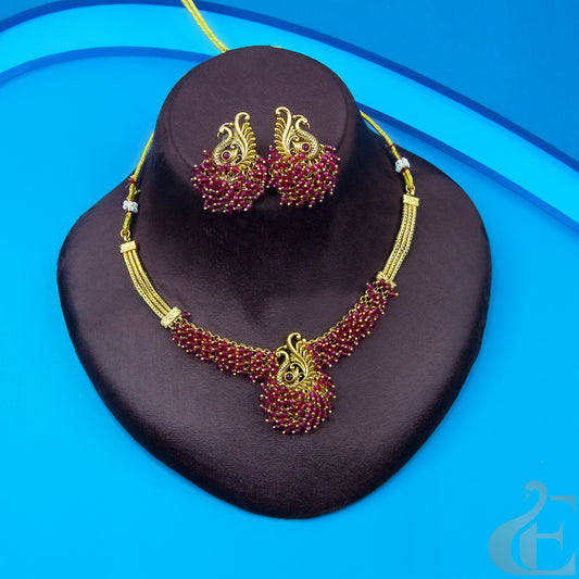 Top view of Beautiful Antique Pearl Choker Set ruby stones 
