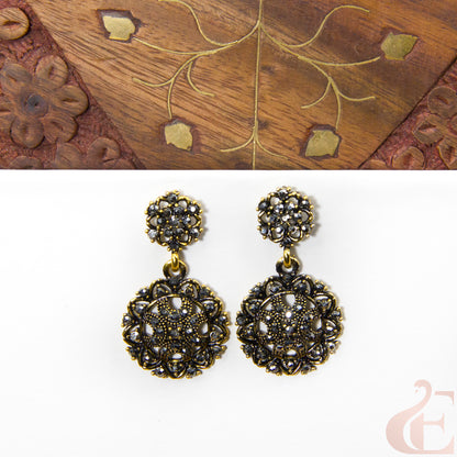 Front view of Designer Stone Work Earring