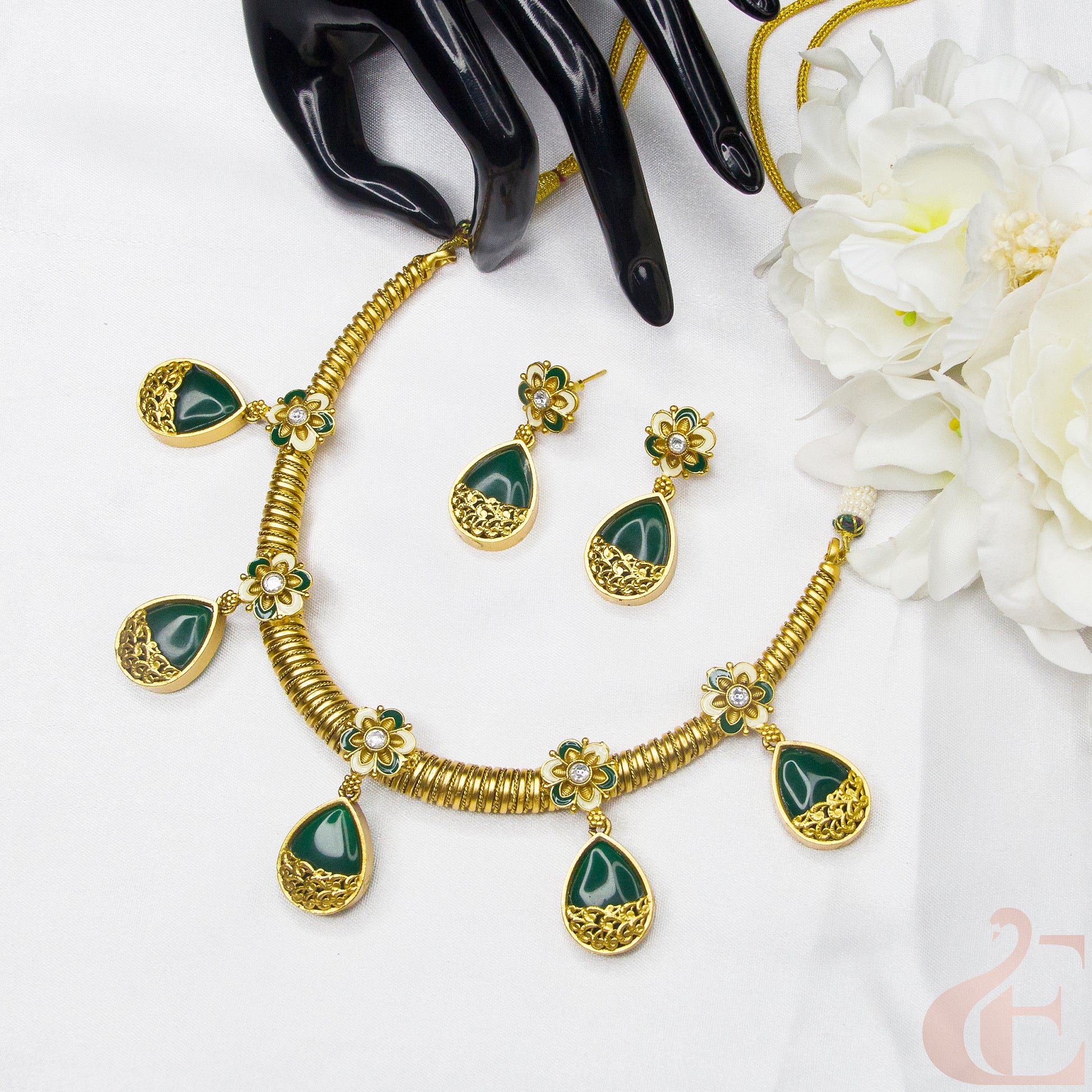 Top view of Elegant Antique Necklace & Earrings , Green stones 