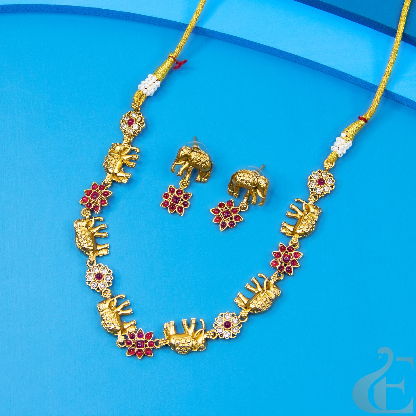 Top view of Elephant Design Antique Necklace & Earrings Ruby stones