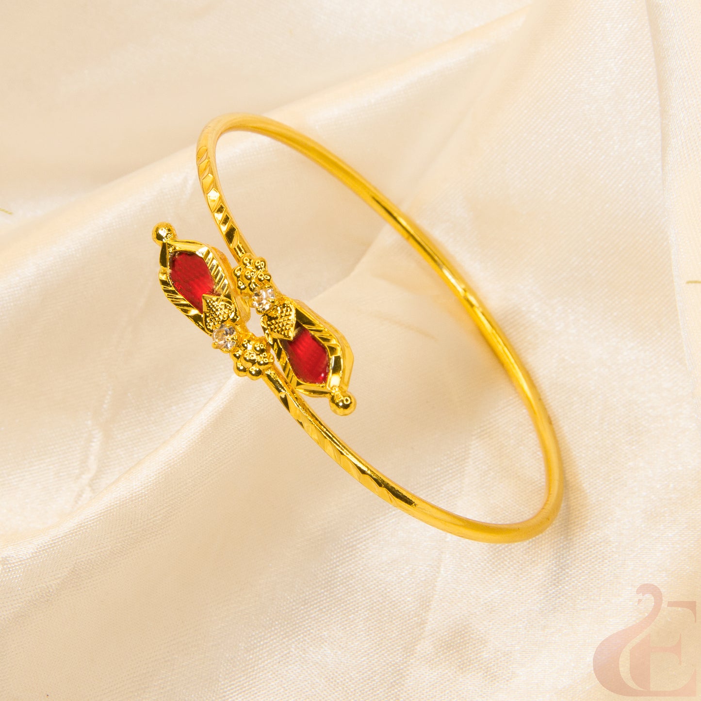 Top view of Gold nagapadam Kerala style kada Red white stones