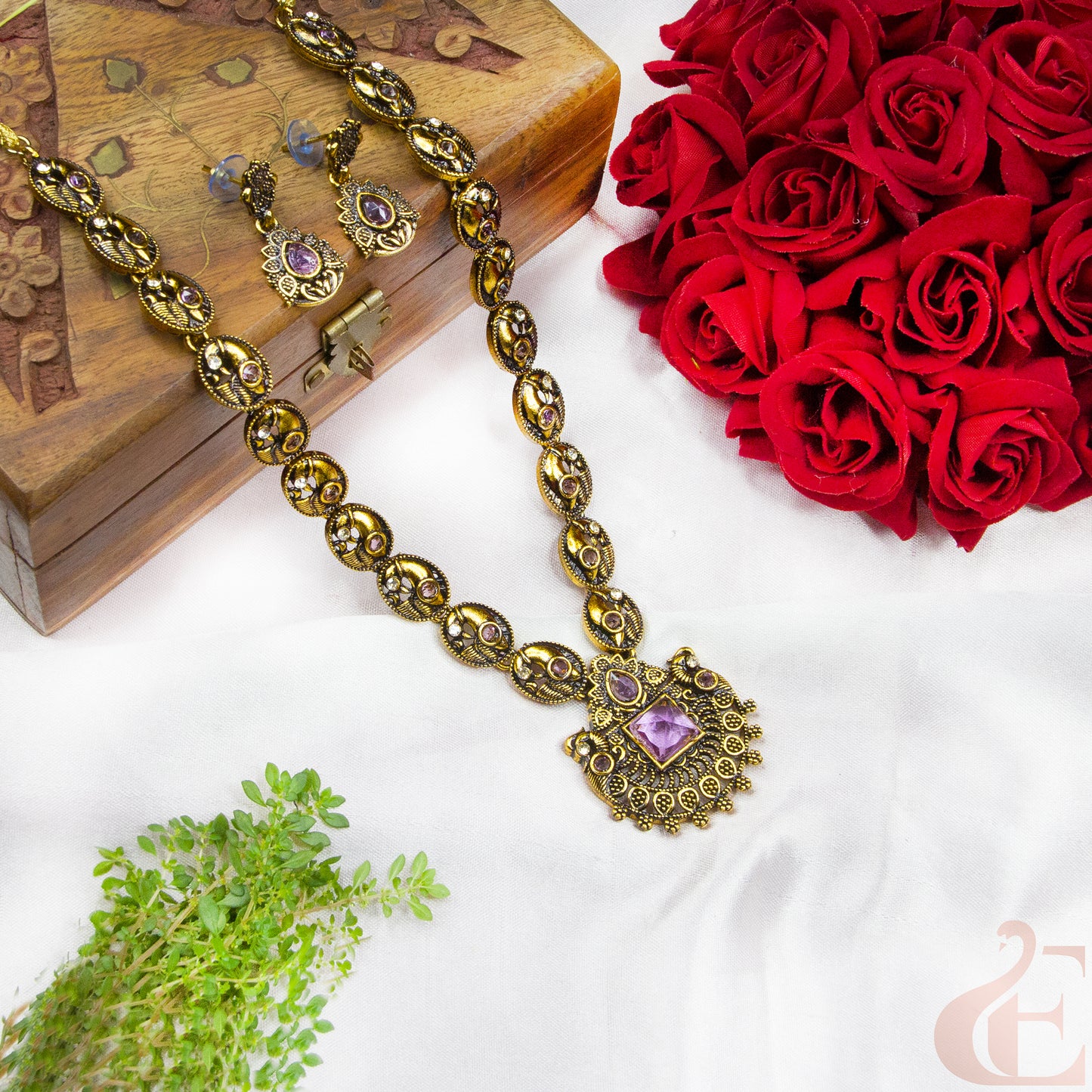 Mehndi Finish Necklace & Earrings 136
