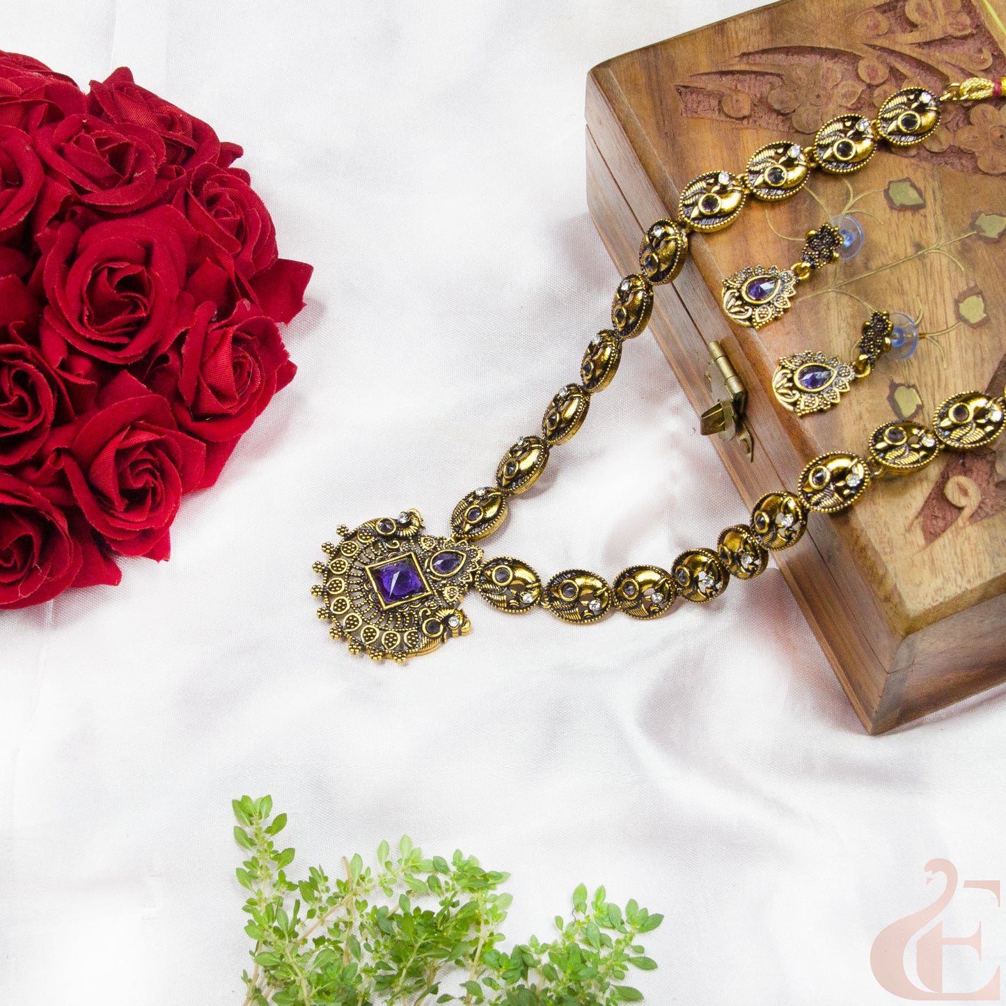 Mehndi Finish Necklace & Earrings 136