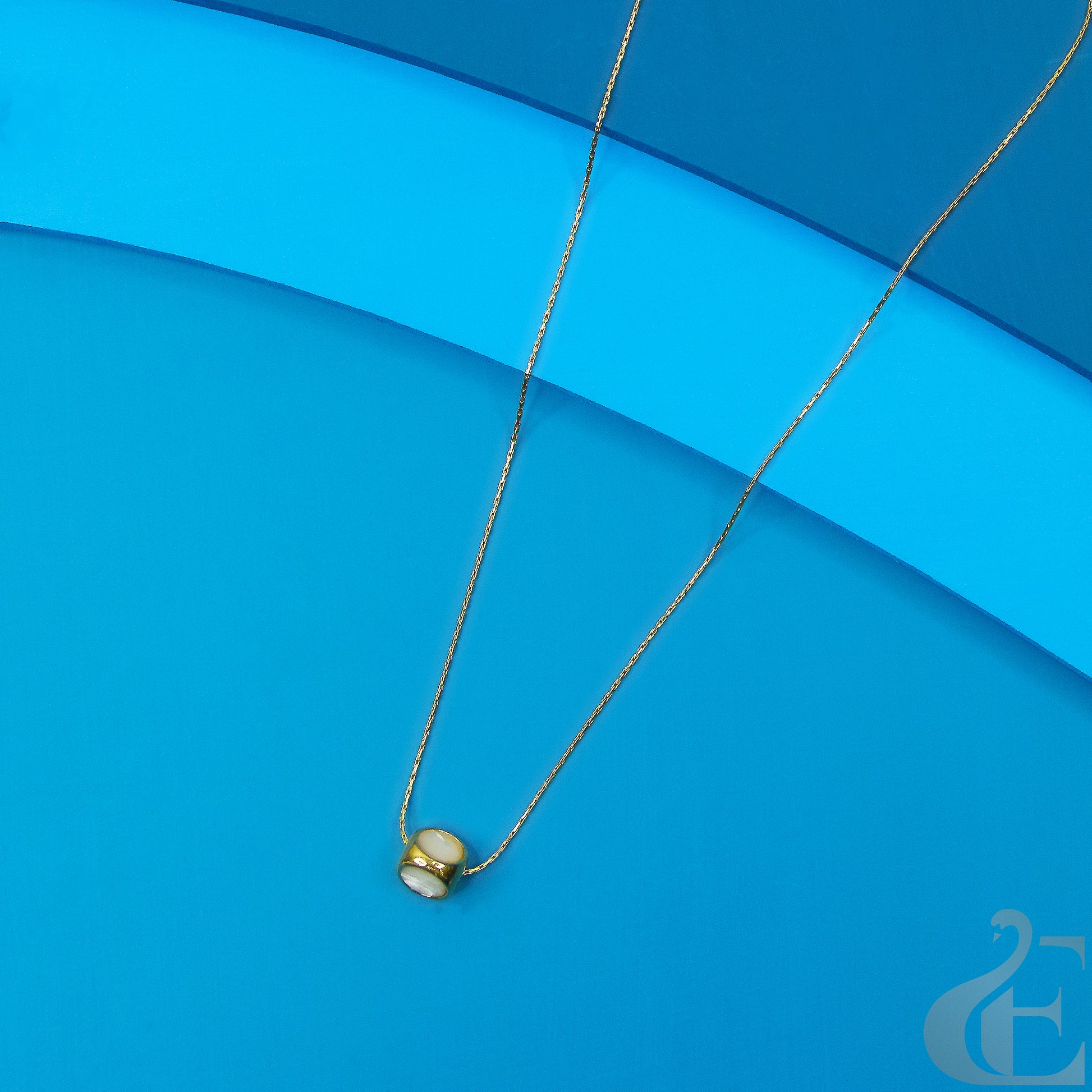 Top view of Light Weight White Pendant Stainless Steel Chain Necklace Golden 