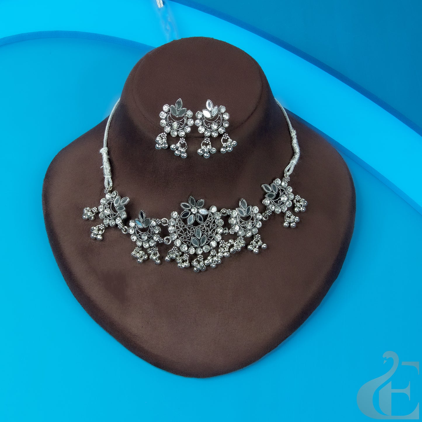 Top view of Oxidized Choker  & Earrings 