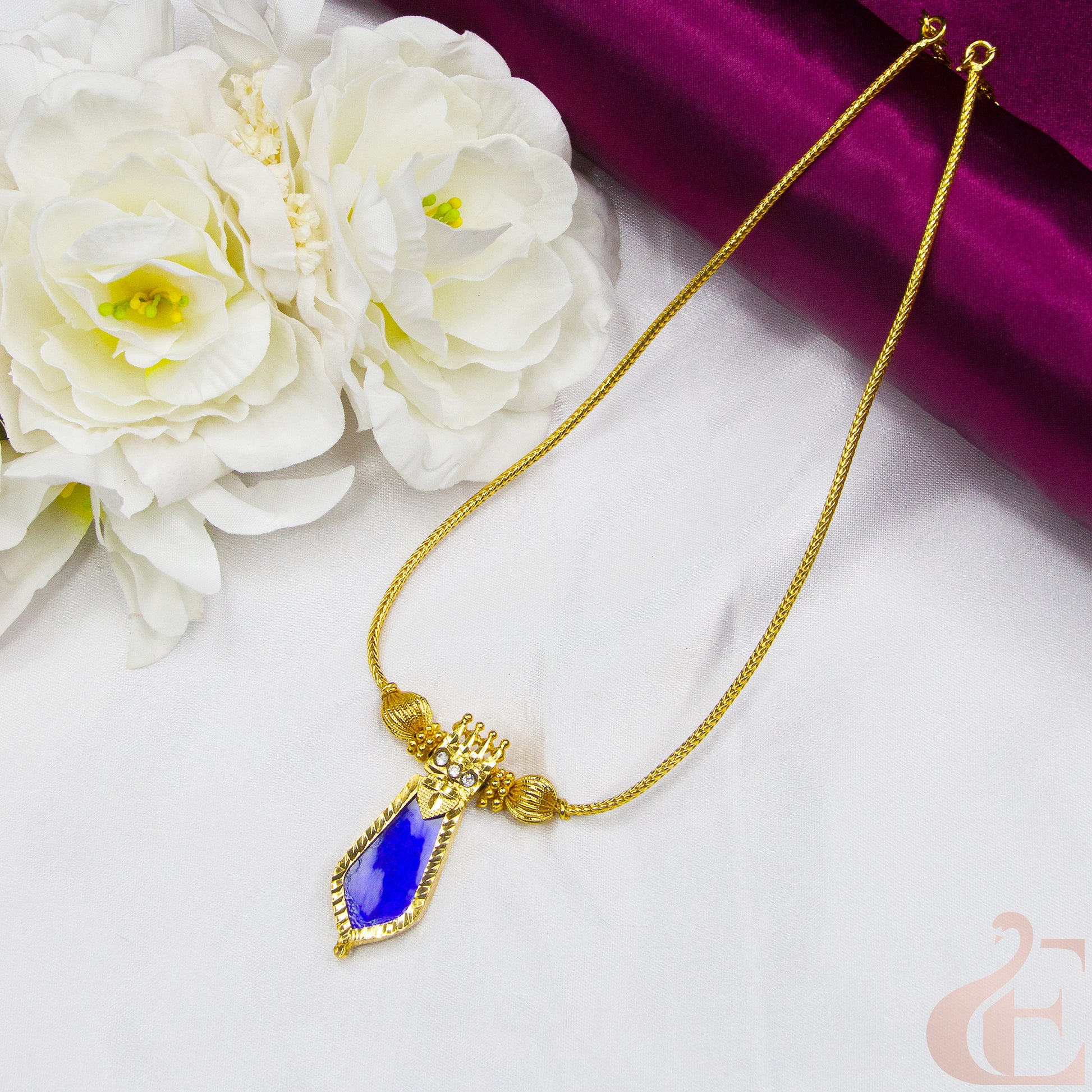 Top view of Traditional Kerala Palakka Necklace  Nagapadam Design , Blue white stones 