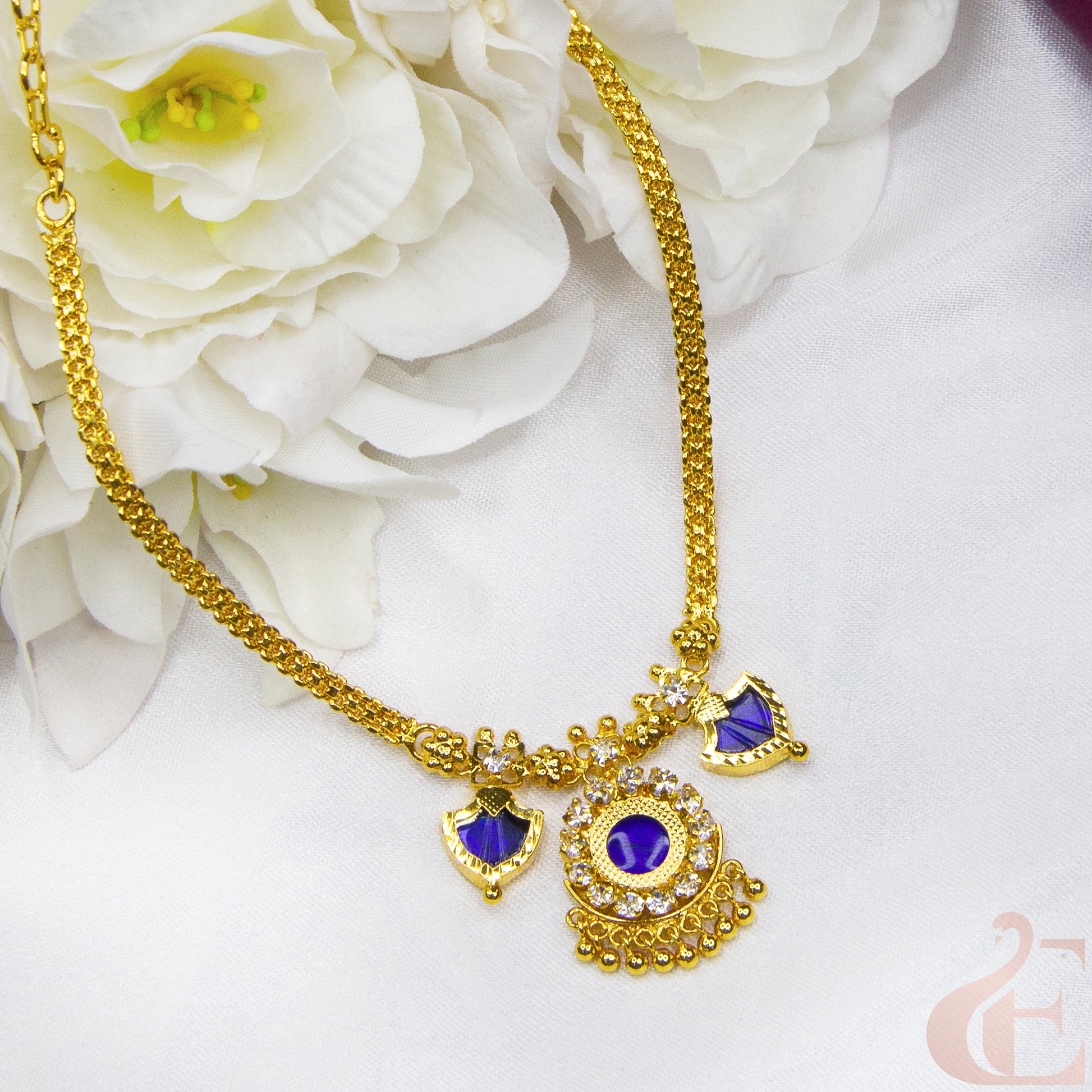 Top view of Traditional Palakka Necklace Blue white 
