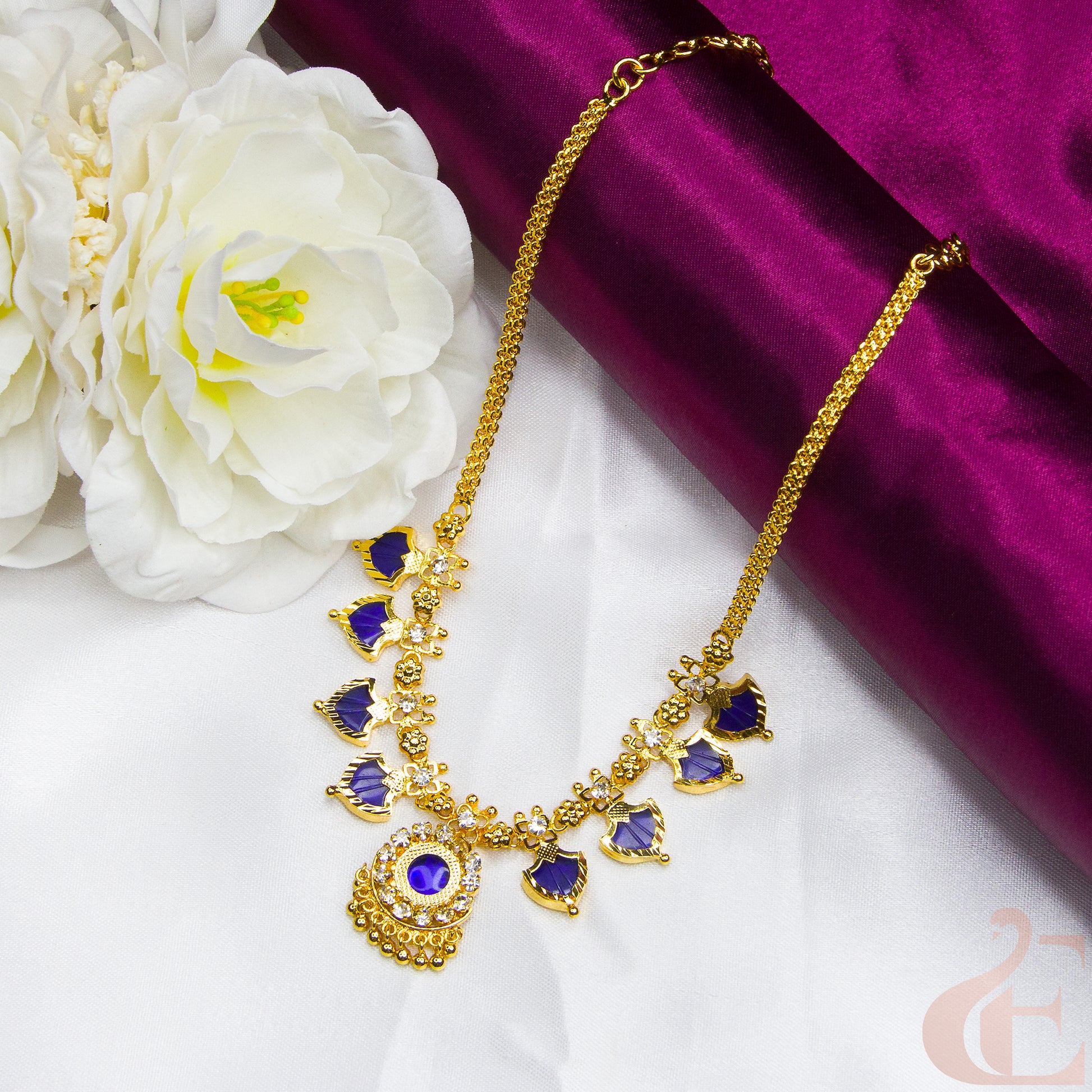 Top view of Traditional Palakka Necklace , Blue and white ad stones 