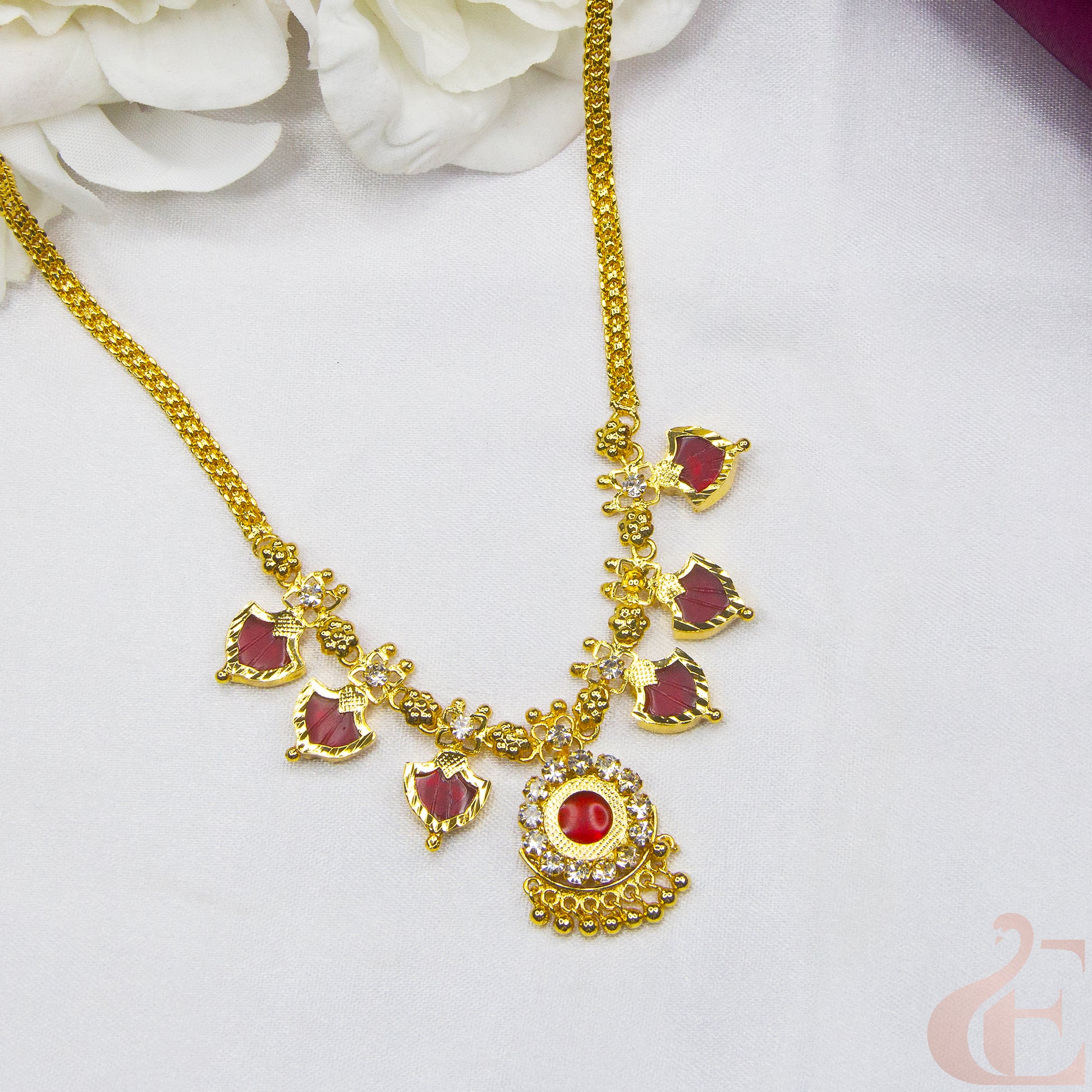 Top view of Traditional Palakka Necklace red Stones 