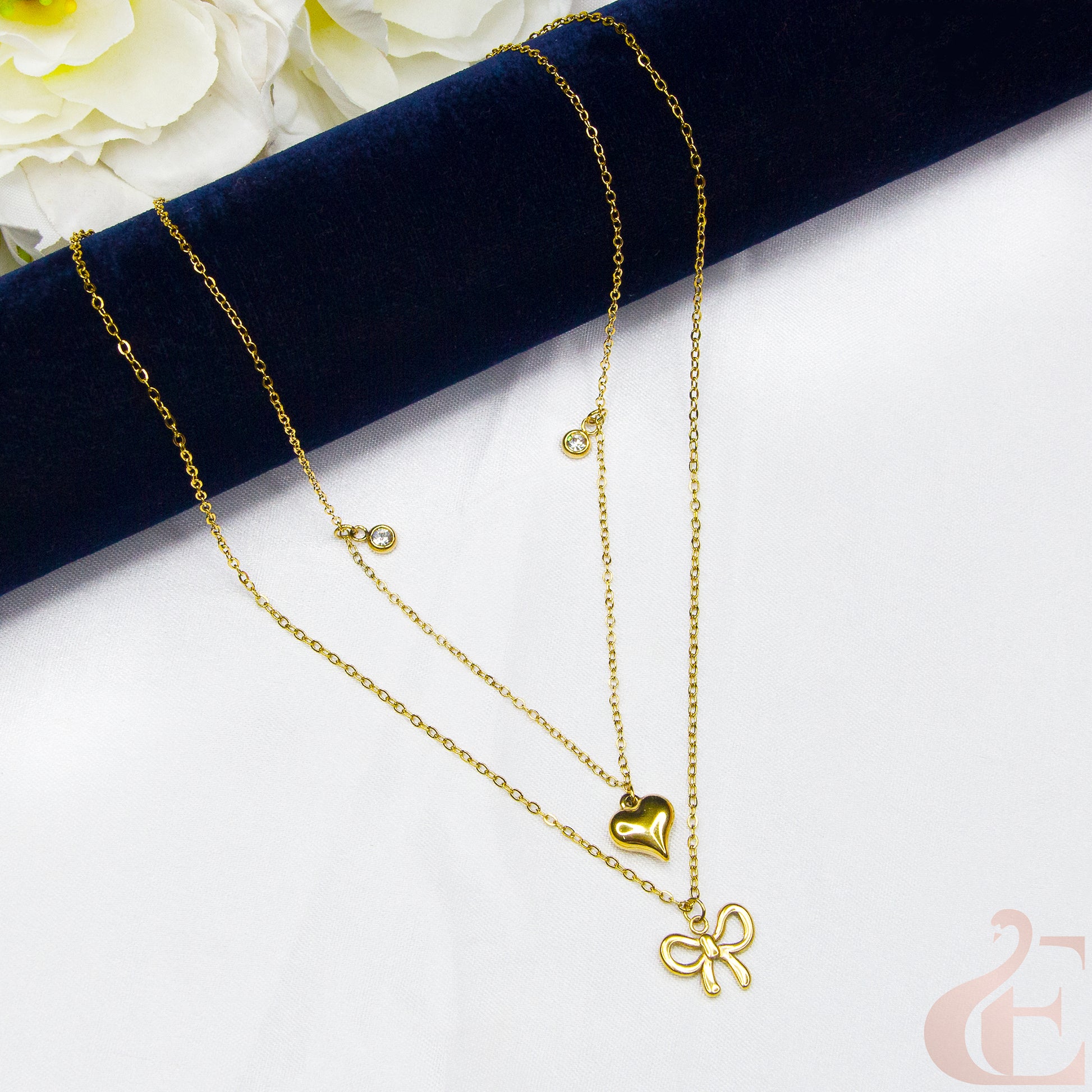 Top view of Two Layered Stainless Steel Simple Chain With Heart Pendent 